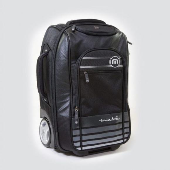 travis mathew sandals